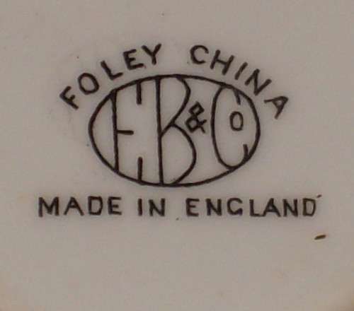 VINTAGE ART DECO E BRAIN & Co FOLEY CHINA 'SILHOUETTE' TRIO c1930s ~ (1 of 5 Available)