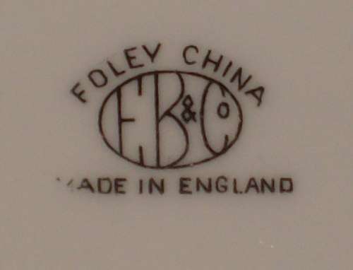 VINTAGE ART DECO E BRAIN & Co FOLEY CHINA 'SILHOUETTE' TRIO c1930s ~ (1 of 5 Available)