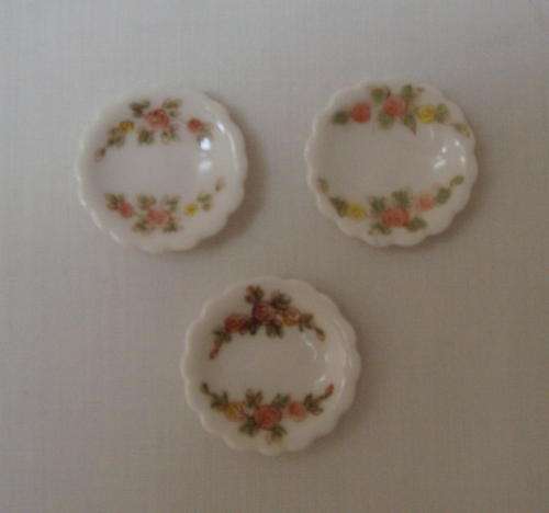 THREE PORCELAIN MINIATURE DOLL HOUSE PLATES
