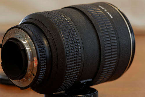 Nikon ED AF-S NIKKOR 28-70mm f/2.8 D Lens