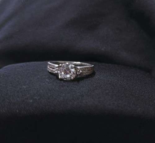 925 Sterling Silver Ladies Ring