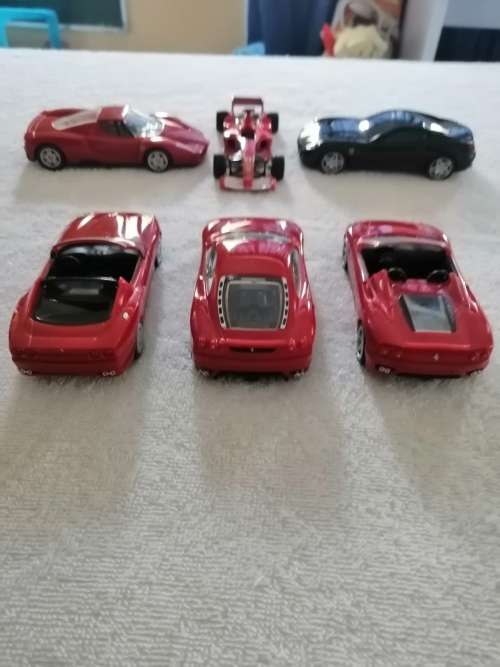 Ferrari and Shell V-Power Collectable 1:38 Toy Car Set of 6