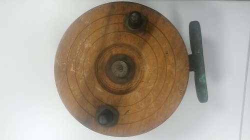 Vintage Large wooden fishing reel - Genuine antique