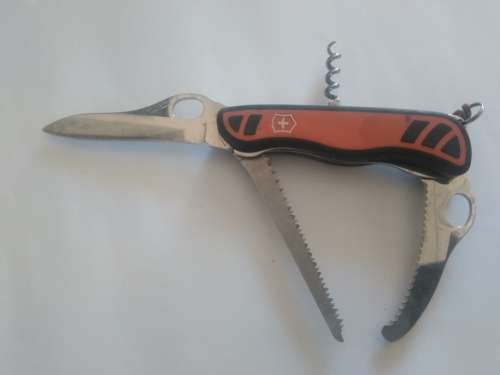 Victorinox Swiss Army Hunter XT Grip- Lock Blade with a leather pouch