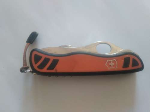 Victorinox Swiss Army Hunter XT Grip- Lock Blade with a leather pouch