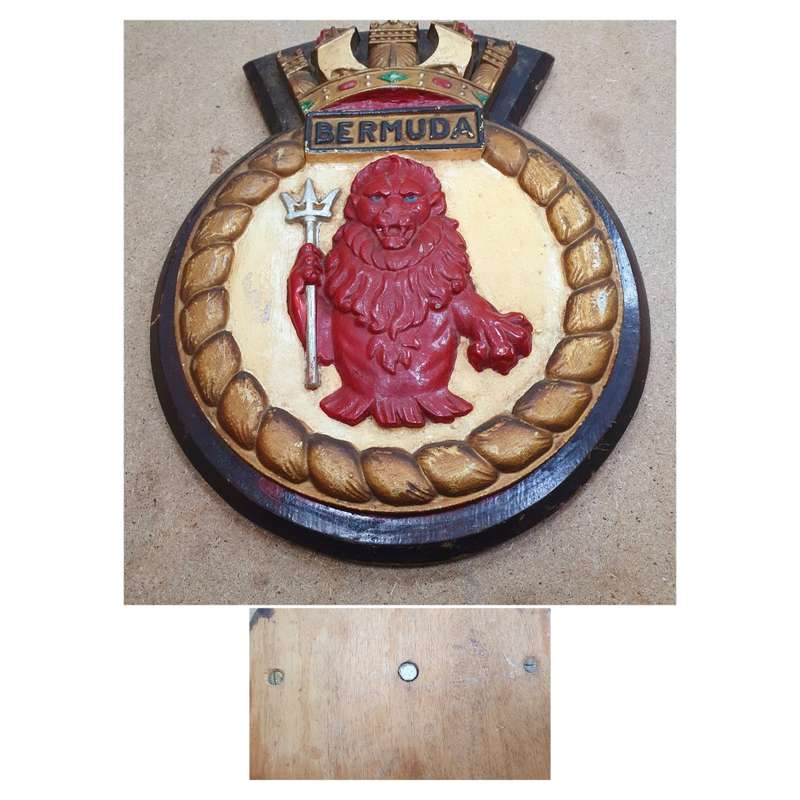 RARE 1941 ROYAL NAVY LIGHT CRUISER HMS BERMUDA SHIPS CAST METAL CREST.