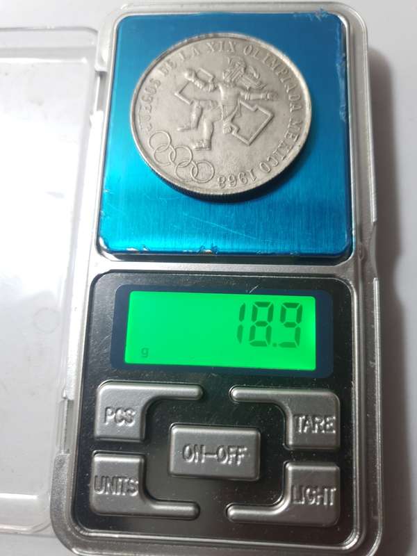 1968 MEXICO SILVER 25 ESCUDOS - HOLY GRAIL OF MILLION DOLLAR ULTRA RARE COIN REPLICA.