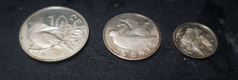 1977 QUEEN ELIZABETH II BRITISH VIRGIN ISLANDS SILVER JUBILEE PROOF SILVER 3 COIN SET.