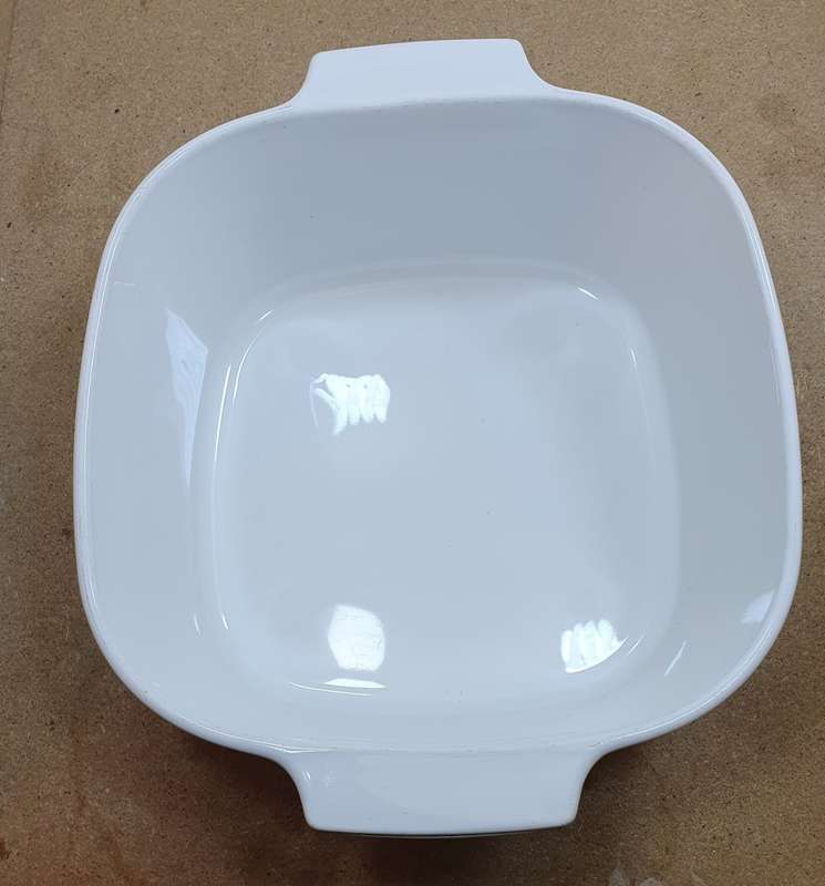 DEMO STOCK - RARE VINTAGE CORNING WARE A-5-B  5LITRE CASSEROLE WITH LID.