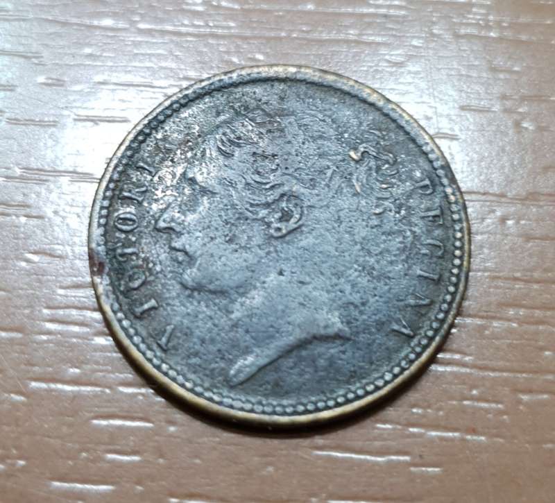 Rare 1850 Victoria Regina 3 card whist game counter gaming token.