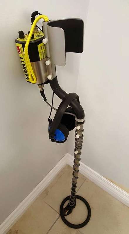 Garrett Sea Hunter Mark II Metal Detector with Headphones (Ready To Use)