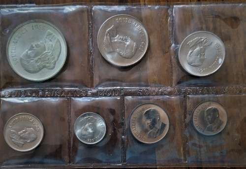 SA 1968 mint set R1 silver