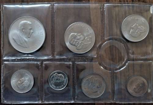 SA 1967 mint set R1 silver
