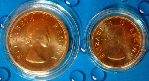 1960 Penny and half penny set in brand new condition!!!