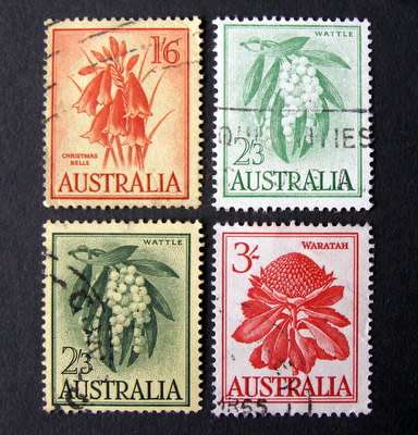 AUSTRALIA - Definitive 1959 //Flowers