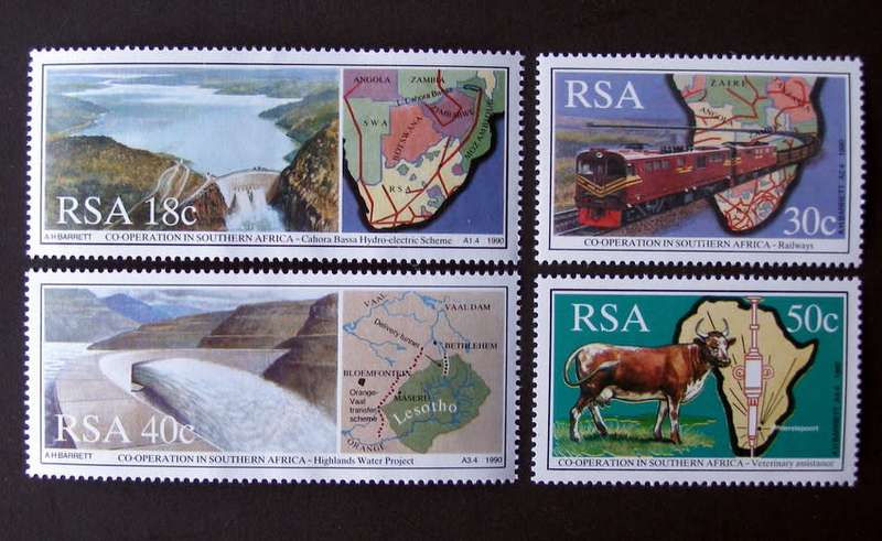 SOUTH AFRICA Mint Set - Co-operation in S.A. 1990
