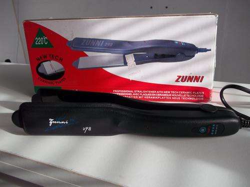 Zunni Professional Hair Straightener