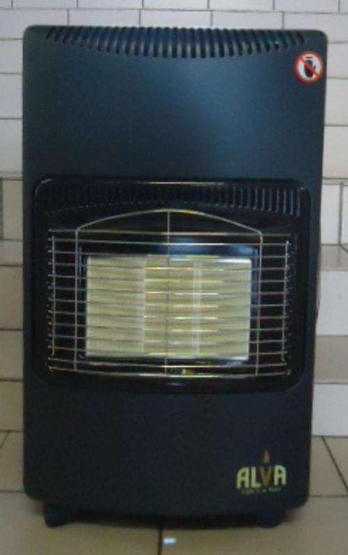 3 PANEL ALVA GAS HEATER...DEMO MODEL and 100% working order.