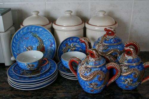Dragonware Moriage, Blue Geisha Lithophane. - Incomplete Set -