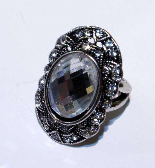 CRYSTAL DRESS RING **ONe OF A KIND***