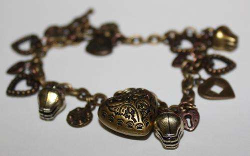 HEARTS CHARM BRACELET - ANTIQUE GOLD ***ONE OF A KIND***