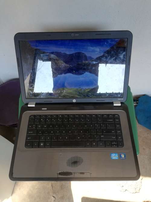 I5 1TB HDD 6GB RAM 2NG GEN HP LAPTOP