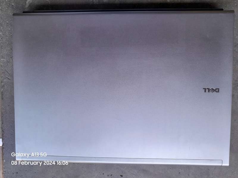 16GB RAM DELL PRECISION M6500 CORE i7  Q820 WITH 2 HDD