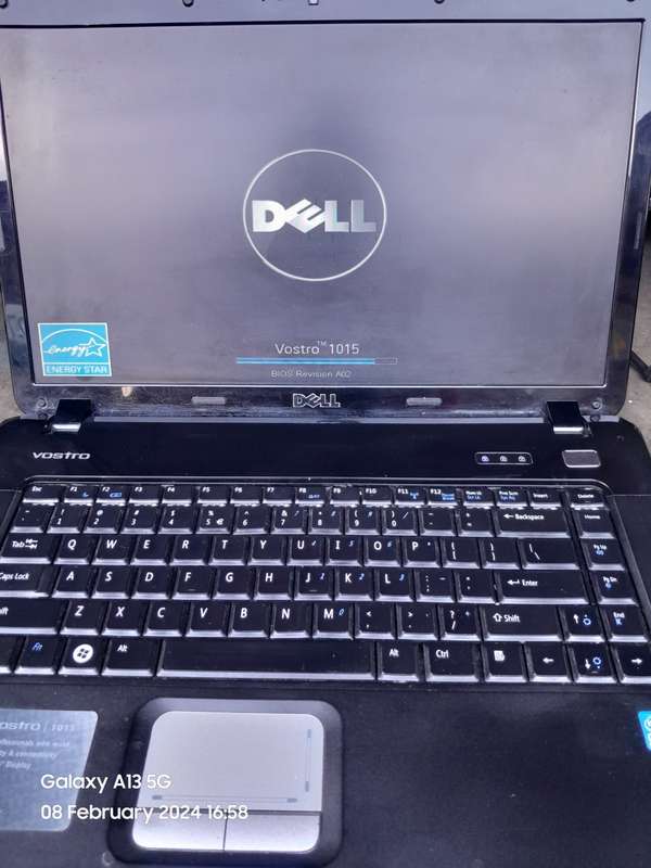 DELL VOSTRO 1015 LAPTOP(CORE 2 DUO) STILL CLEAN