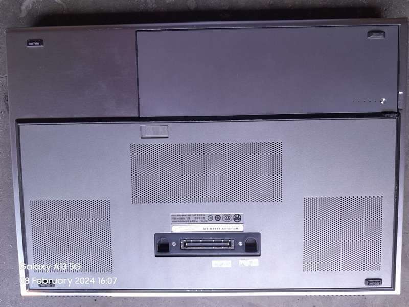 16GB RAM DELL PRECISION M6500 CORE i7  Q820 WITH 2 HDD