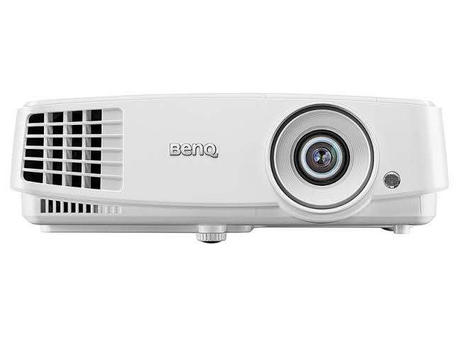 Business Class BenQ MX525 DLP PROJECTOR with 1700 hours of lamp life. Unbeatable picture quality