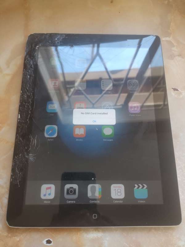 IPAD 2 WIFI AND SIM