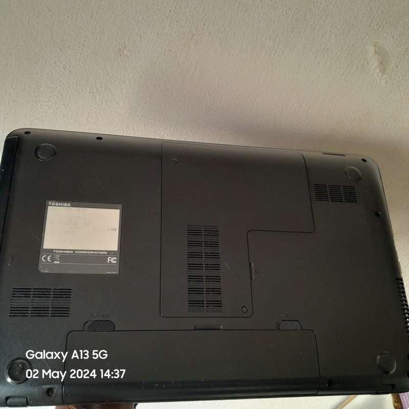 TOSHIBA SATELITE PRO C850-F41L CORE i5 8GB RAM 1TB HDD