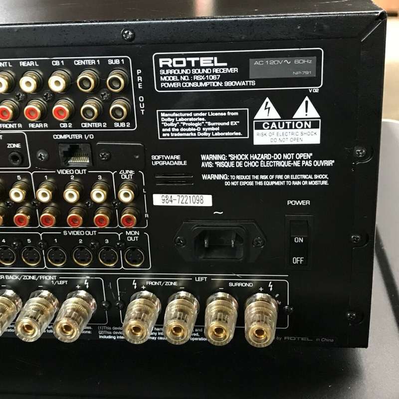 ROTEL RSX-1067  WITH 7.1 CHANNELS SURROUND SOUND RECEIVER