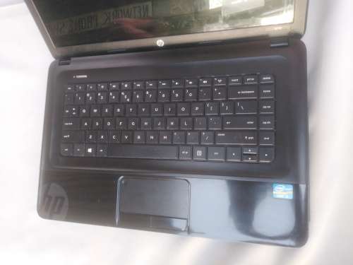 HP 2000 CORE i3