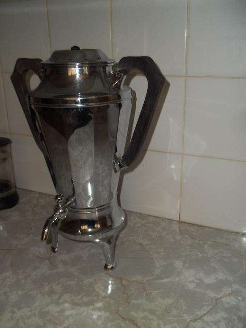 SAMOVAR IN EXCELLENT CONDITION. ONE DAY AUCTION