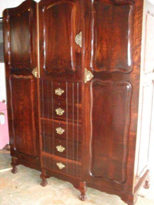 ANTIQUE STINKWOOD WARDROBE