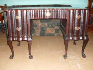 VINTAGE BALL & CLAW IMBUIA WRITING DESK