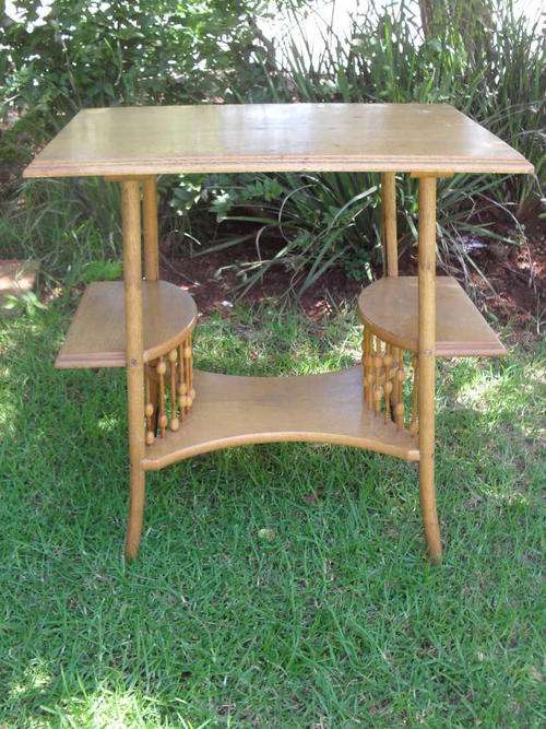 VINTAGE OAK & 'TOLLETJIES' SIDE TABLE
