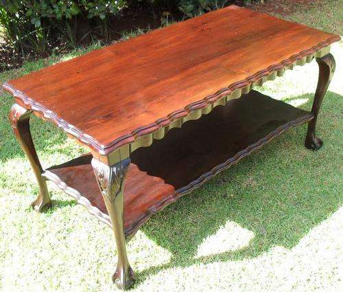 RARE & UNIQUE CARVED BALL & CLAW TABLE