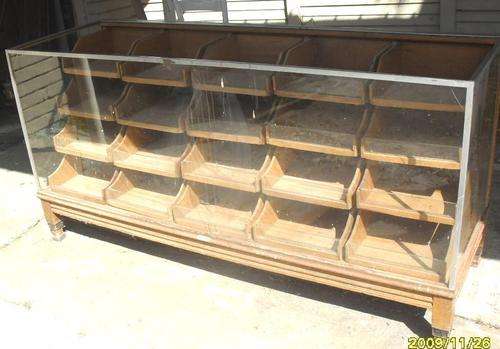 VINTAGE SHOP DISPLAY COUNTER WITH STEP DRAWERS