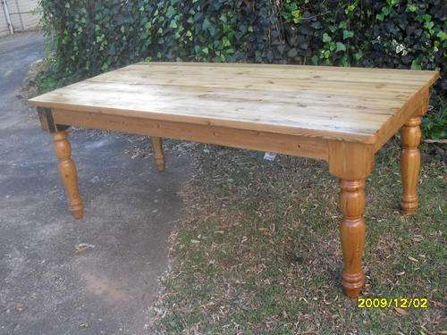 EXCELLENT OREGON PINE LARGE DINING ROOM TABLE