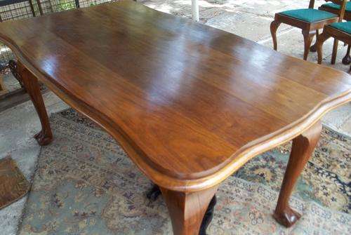 VINTAGE 6 SEAT IMBUIA BALL & CLAW  DINING ROOM TABLE