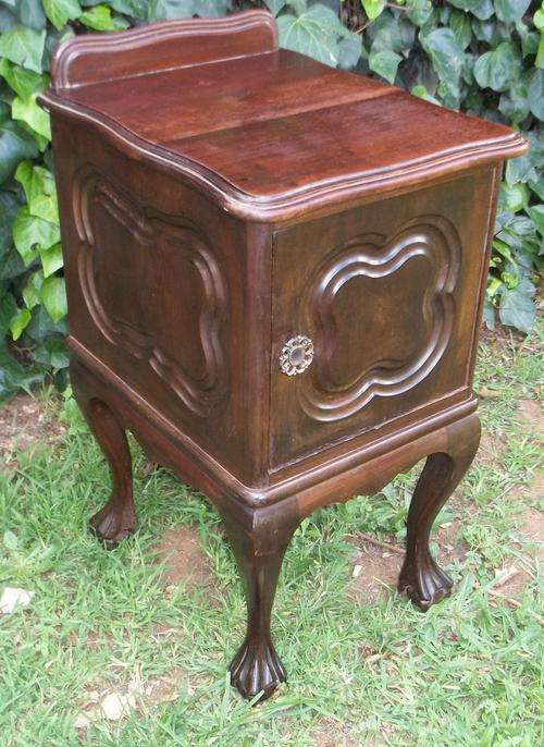 VINTAGE IMBUIA   BEDSIDE PEDESTAL