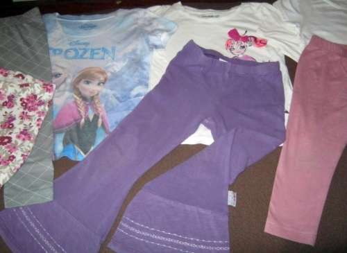 Lot of 10 girls' clothing items.  Size 3 years -  Starting at R19 per item