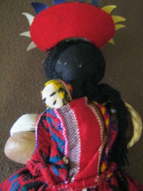Lot of 8 vintage and/or collectible dolls.
