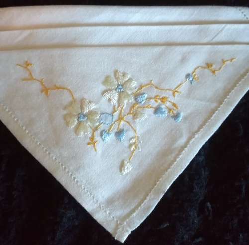 Vintage Handkerchiefs (5) (Never used)