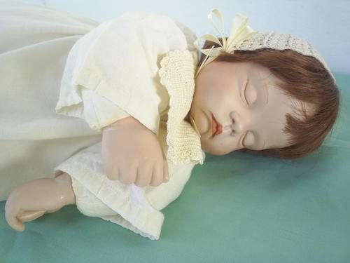 Porcelain Baby (+/- 52cm)