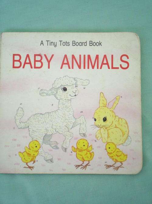 A Tiny Tots Board Book - Baby Animals
