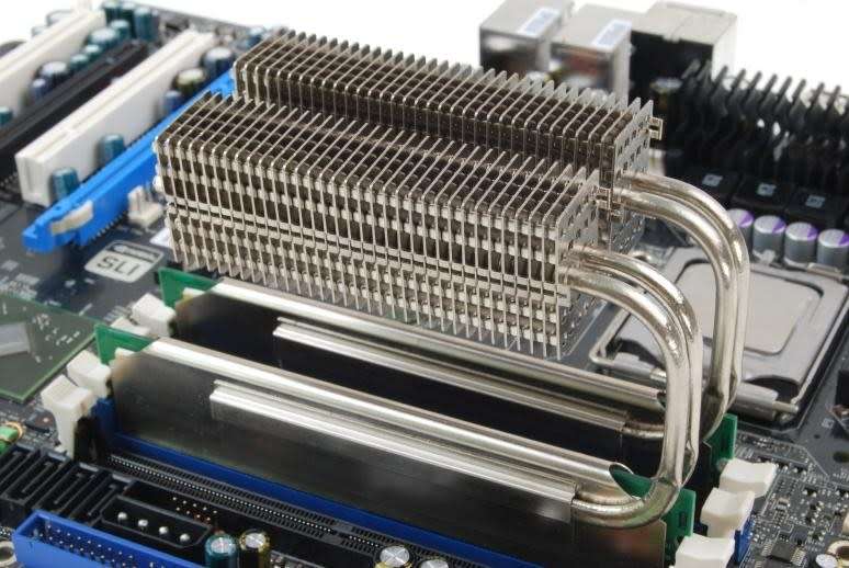 ASUS P5Q Deluxe | INTEL Q9500 | 4 GB RAM