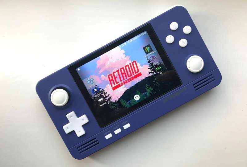 Retroid Pocket 2 w/ 32GB Card